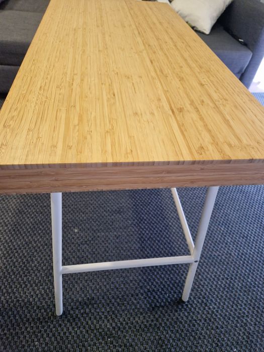 Secretária bambu lillasen ikea