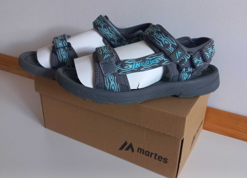 Sandały sportowe Martes lekkie,regulacja, rzep r.41 + klapki 4F gratis