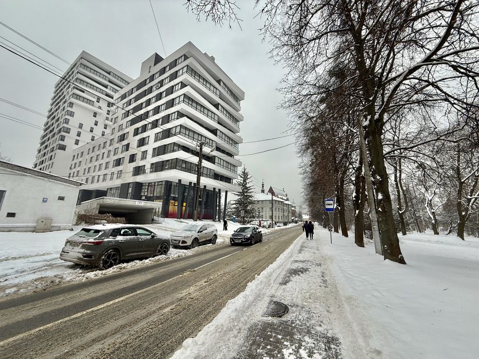 Продаж 3 кімнатної квартири в новобуді вул. Замарстинівська біля парку