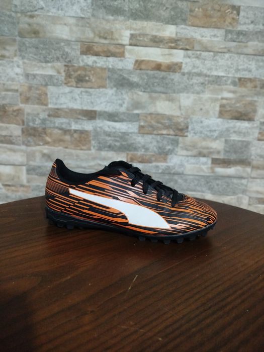 Sapatilhas Puma de futebol (n°35)