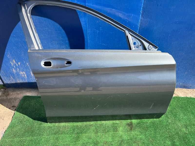 Двері передні задні Mercedes C-class w205 седан