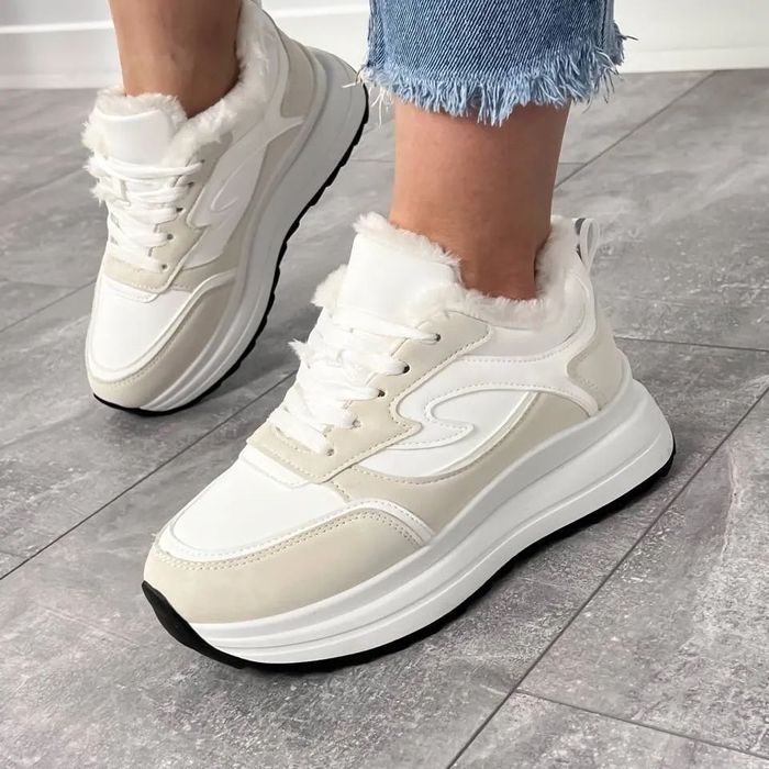 Зимові кросівки, білі зимові кросівки, чорні зимові кросівки