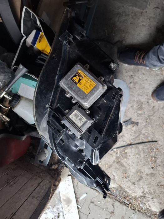 Lampa prawy przód Bmw e60 USA