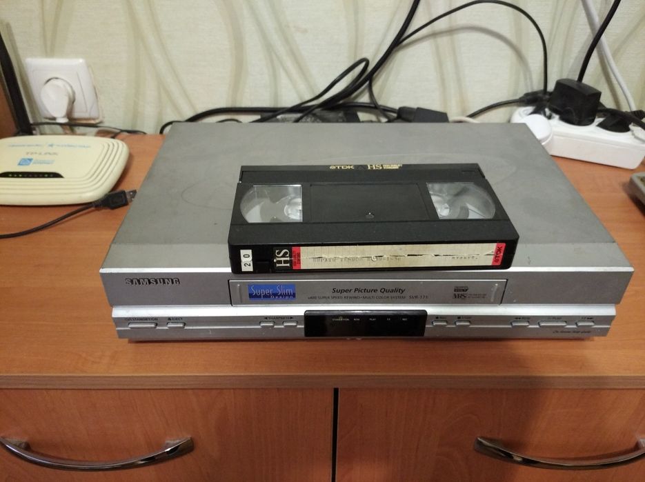 DVD плеер Slmsung SVR 171 Noka Sonis W0254523