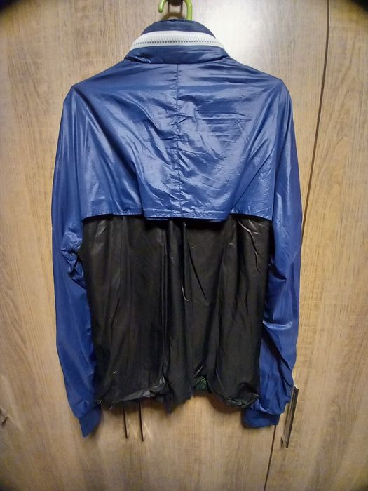 Casaco usado (Everlast)+Parka corta vento (Puma)+Casaco Berska (camu)