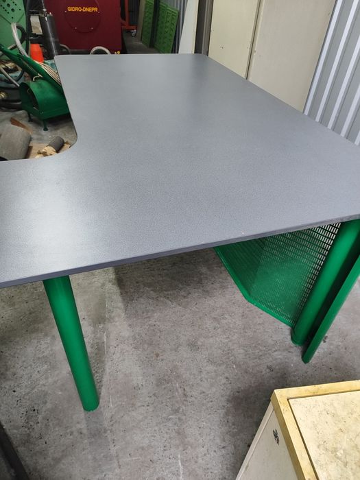 Стол офисный 1600х1150