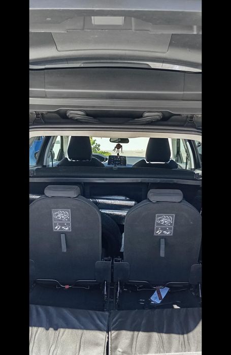 (Valor negociável)928075729 Peugeot 5008 2017 ALLURE 1.6 Gasóleo Automático