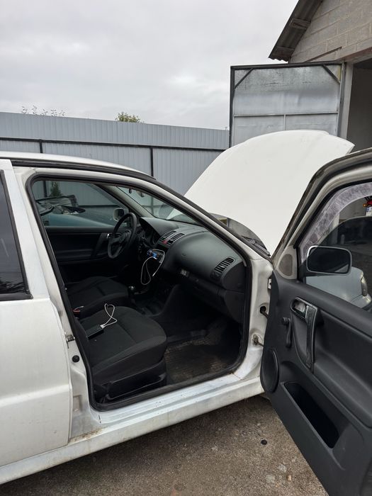 Volkswagen Polo 2001 VIN WVWZZZ6NZ1D096980 фото оголошення 7 з 8