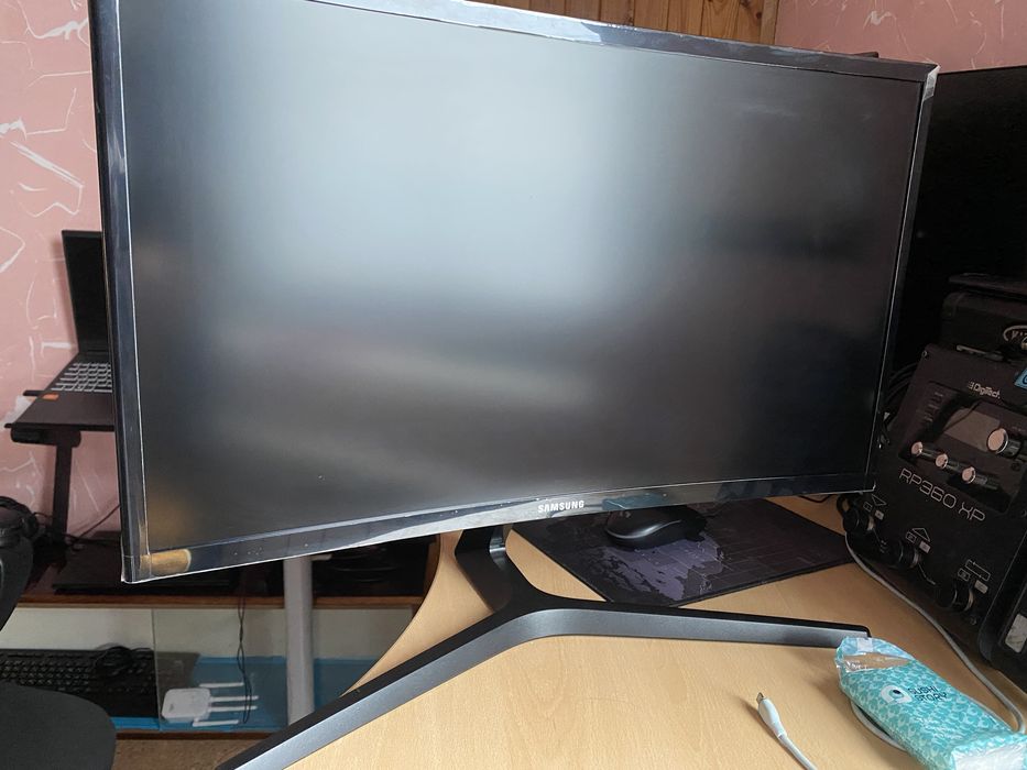 Ігровий монітор Samsung C24RG50