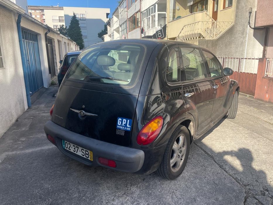 chrysler pt cruiser em bom estado e com poucos km