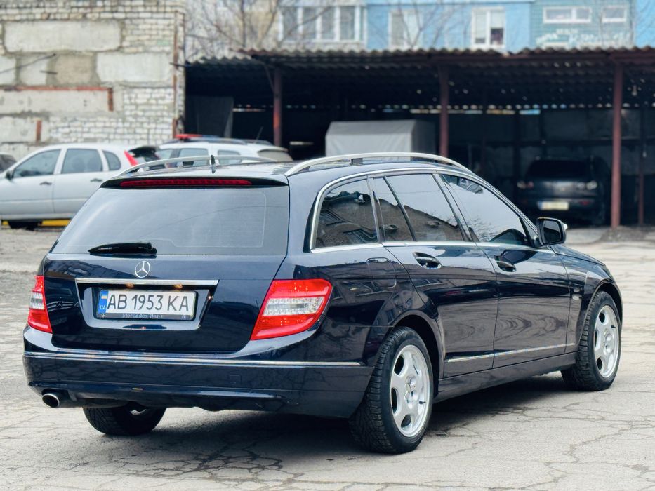 Mercedes c220 2.2 дизель автомат