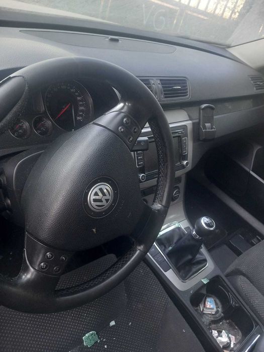 Vendo VW PASSAT 2.0 tdi 140 cv