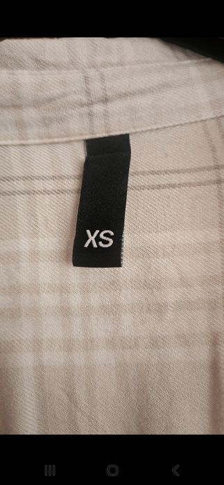 Jasna koszula w kratę XS-S