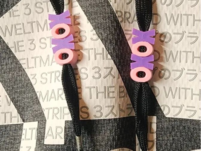 Fecho XOXO Love para Cordões de Hoodie