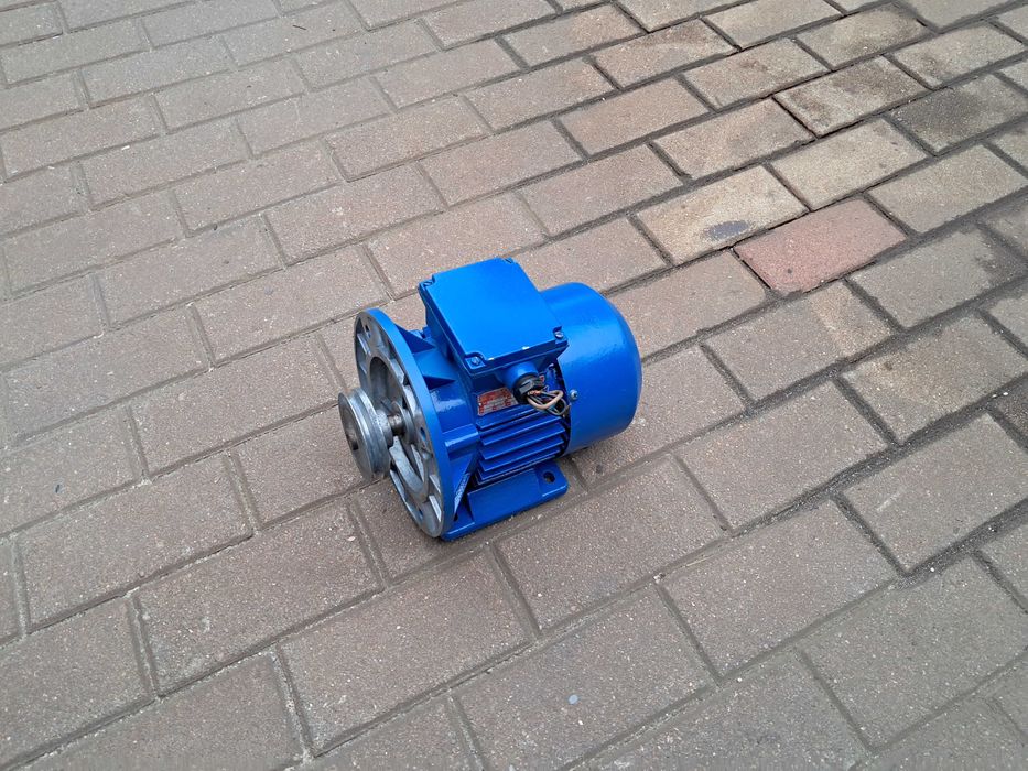 Silnik elektryczny 0.75kw 2800 obrotów. Wysyłka
