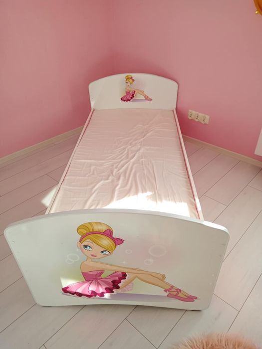 Łóżko dla dziewczynki