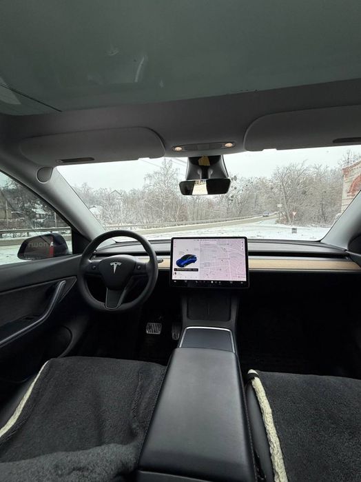 Продам Tesla Y 2021 повний привід