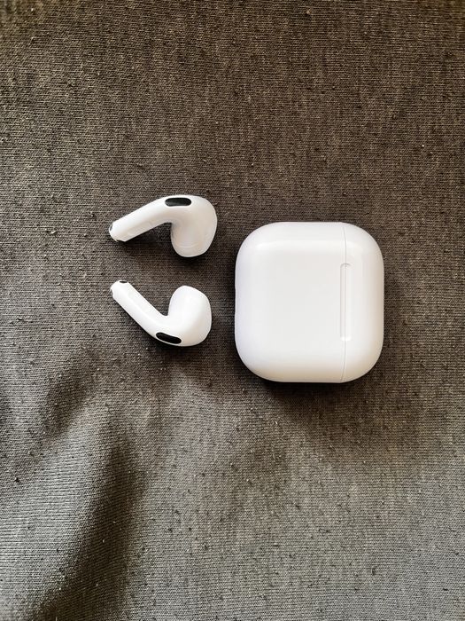 Sprzedam Apple Airpods Pro 3 stan bardzo dobry