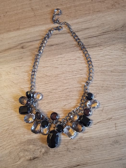 Naszyjnik damski Avon