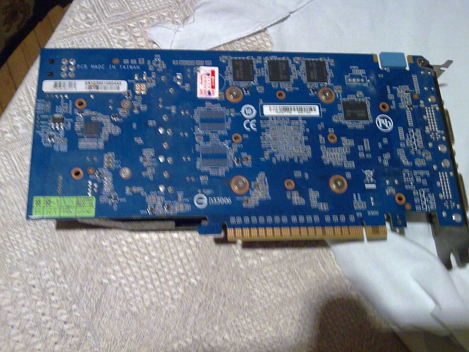 Видеокарта  GUGABYTE GV-N450OC-1GI