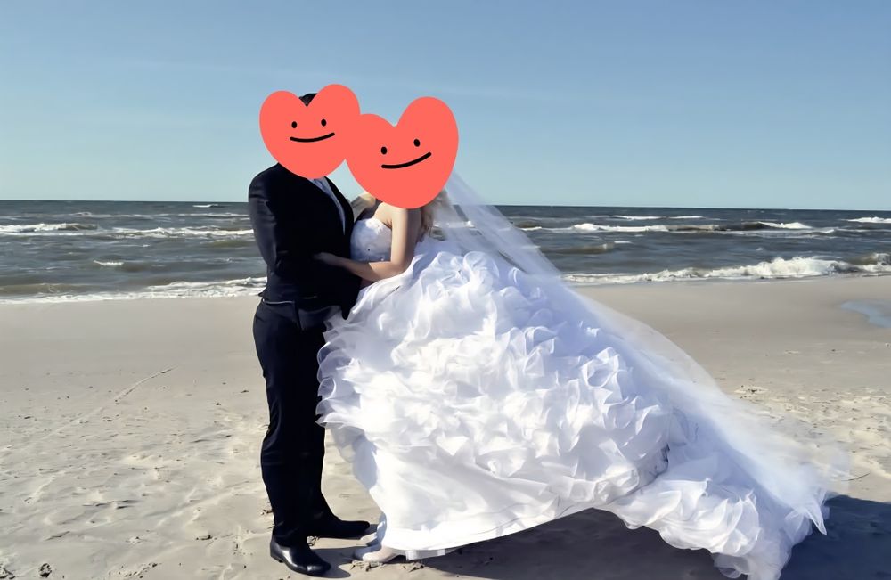 Piękna suknia ślubna