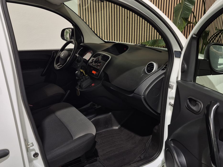 Renault Kangoo 1.5DCI - 109.000KM - 2020 | GARANTIA | NACIONAL - 3 LUG