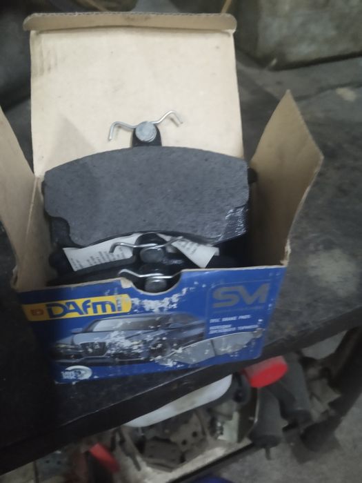 Продам тормозные колодки на ваз