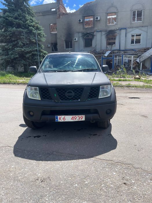 Nissan navara D40