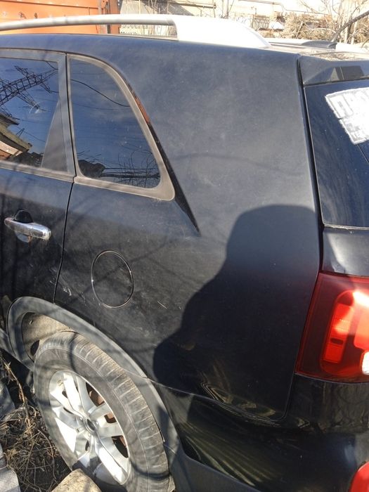 Продам четверть кузова Киа соренто 2013 год