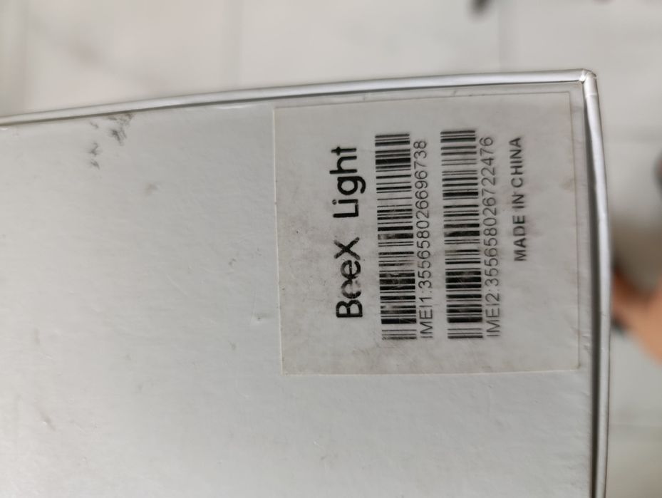 Smartfon prosty telefon z dotykowym ekranem BeeX Light Black 2G s.db.