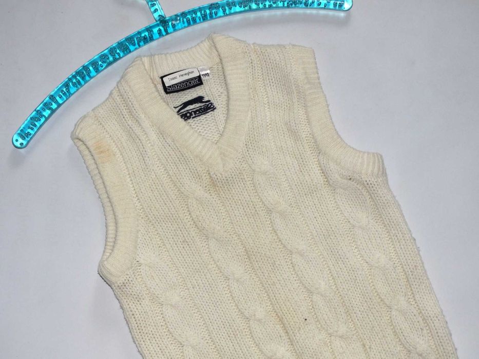 _Slazenger_Ciepła kremowa kamizelka do szkoły_R.146