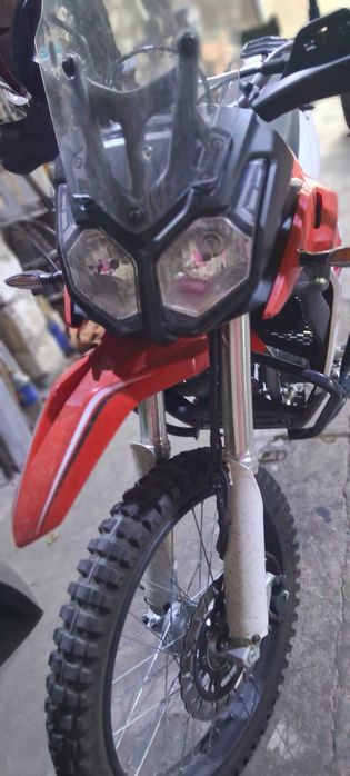 Мотоцикл  LONCIN SX2 LX250GY-3K