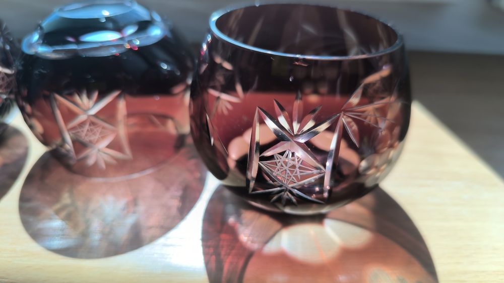 Kryształowe kieliszki stemless