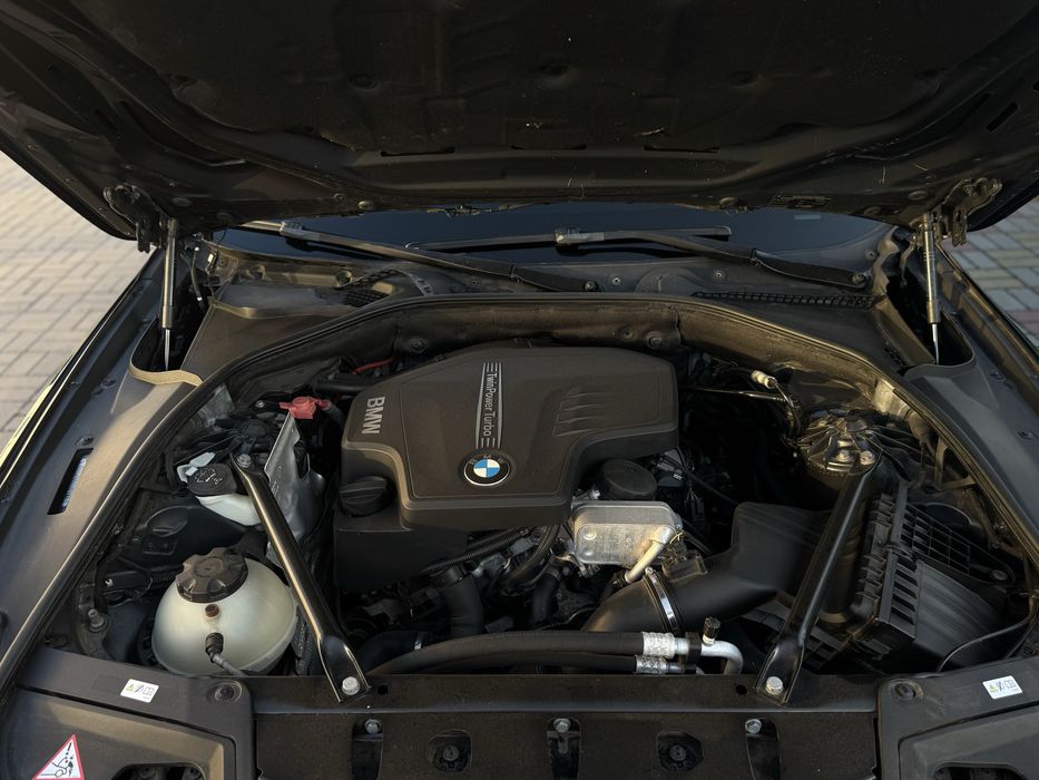 Продам BMW F10 528i в ідеальному стані