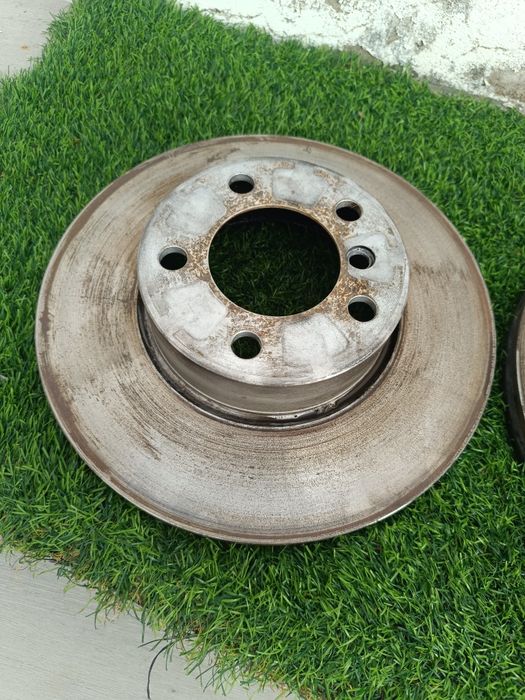 Discos e calços BMW F30