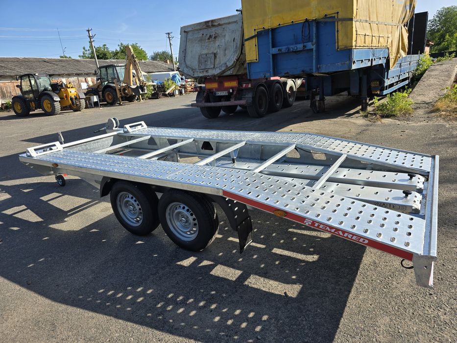 Лавета, автовоз, лавет для перевезення авто