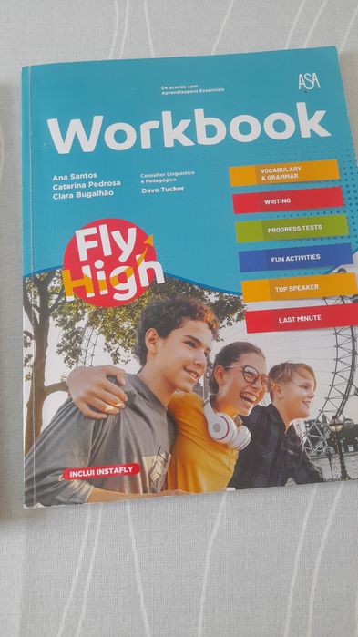 Livros Escolares 7.Ano Inglês  " FLY HIGH"
