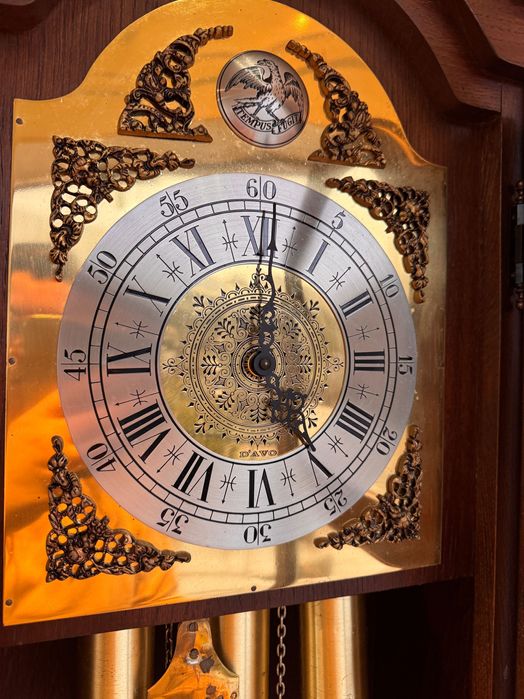 Relógio de pé Hermle original – mecanismo alemão (1980)