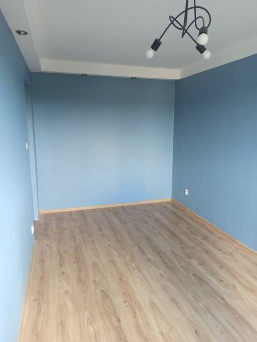 Mieszkanie 3-pok. 60 m², cisza i zieleń, blisko centrum – Starachowice