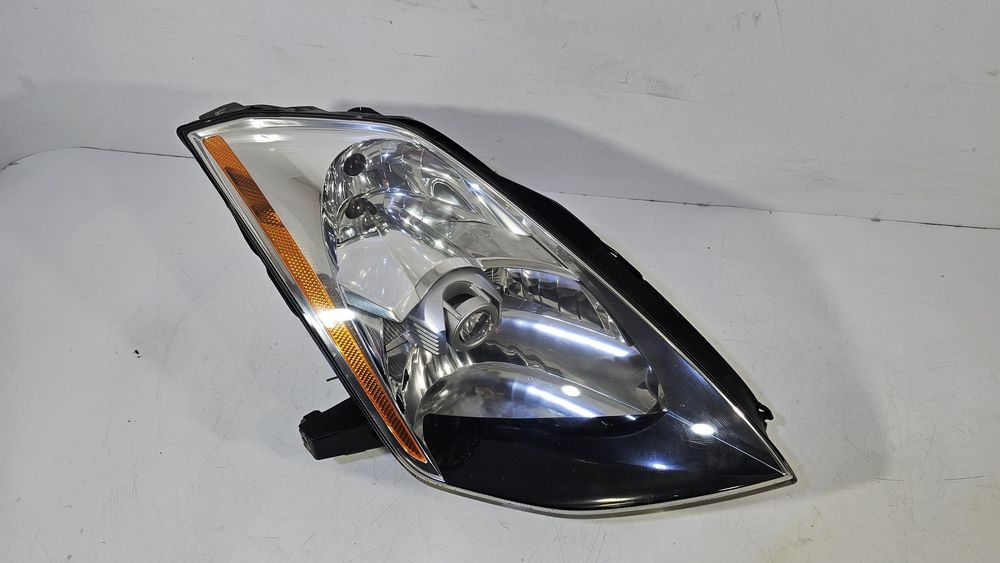 Nissan 350z lampa przód przednia prawa europa