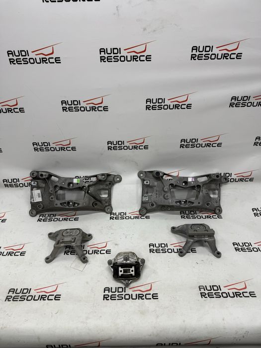 Траверса кронштейн коробки / лапа АКПП кріплення Audi A4 B9 / A5 B9