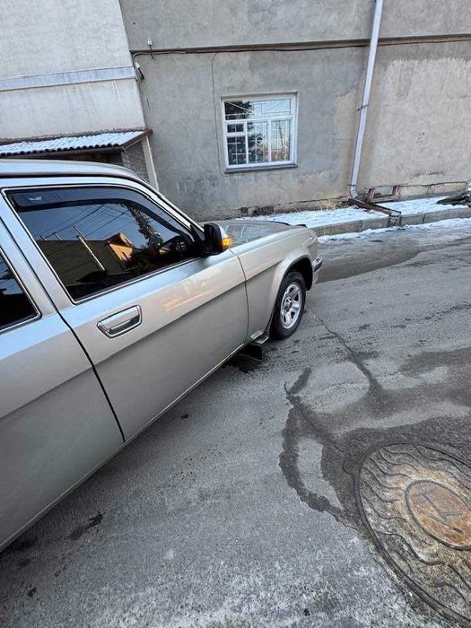 ПРОДАМ ГАЗ ВОЛГА 31105.801..змз406.перший власник салону.НОВА