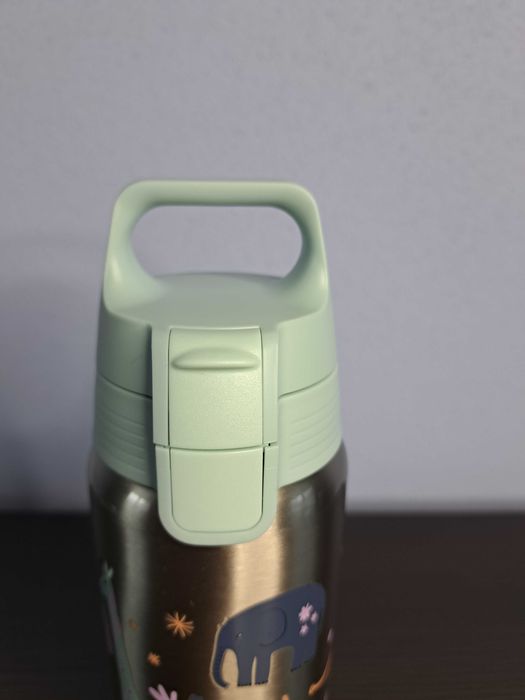 Butelki Butelka Sigg Shield Therm One Jungle 0,5 l ze stali nierdzewne