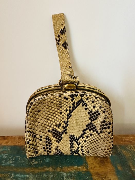 Torebka oryginalna skórzana .