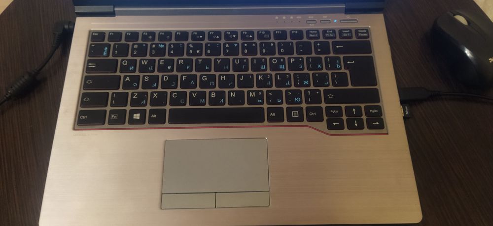 Fujitsu LifeBook U745