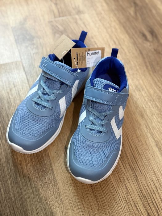 Кроссовки hummel 35 размер новые оригинал