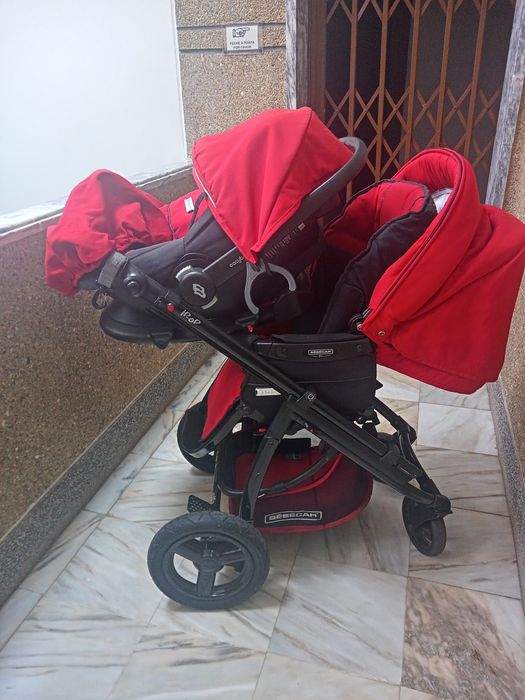 Carrinho de bebê Bébécar