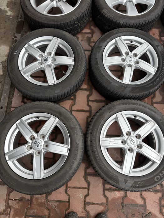 Felgi aluminiowe 5x114,3 16x6,5j et47 Kia Hyundai
