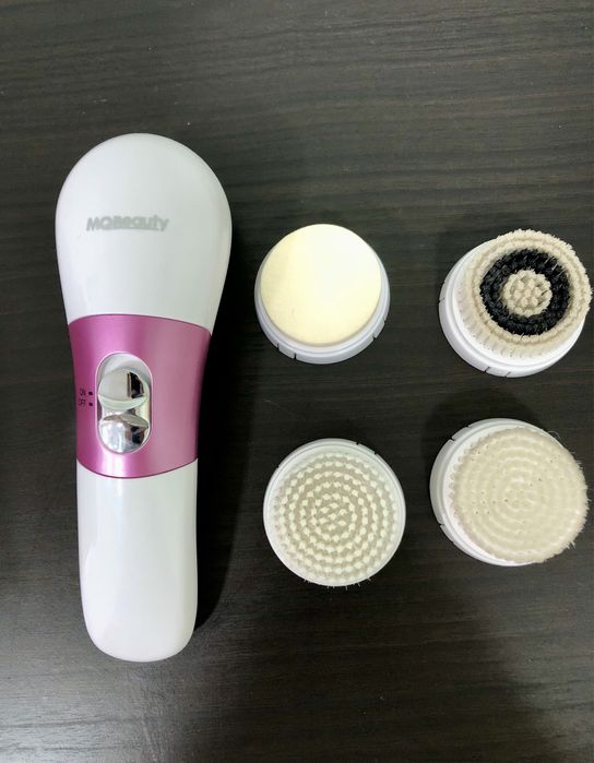 Sistema de cuidado e limpeza facial