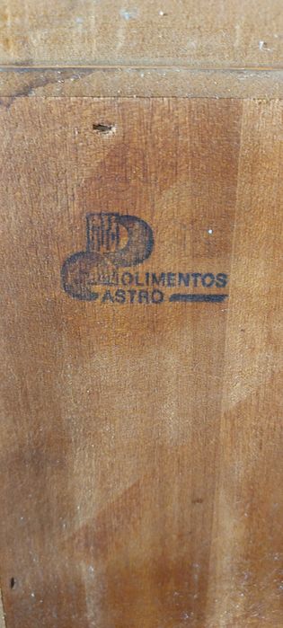 Armário para TV bom